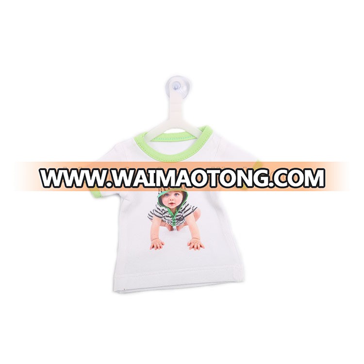 2017 New product green polyester sublimation Mini T-shirt pendants